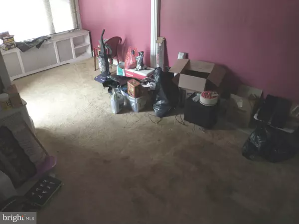 Philadelphia, PA 19119,6812 SPRAGUE ST