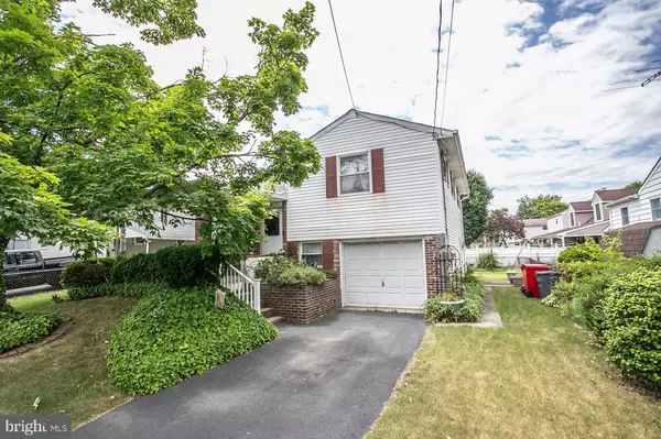Pottstown, PA 19464,969 GLASGOW ST