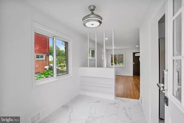 Alexandria, VA 22307,1933 ROLLINS DR