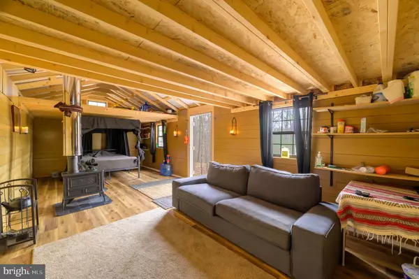 TUB RUN HOLLOW RD #5 ACRES, Hedgesville, WV 25427