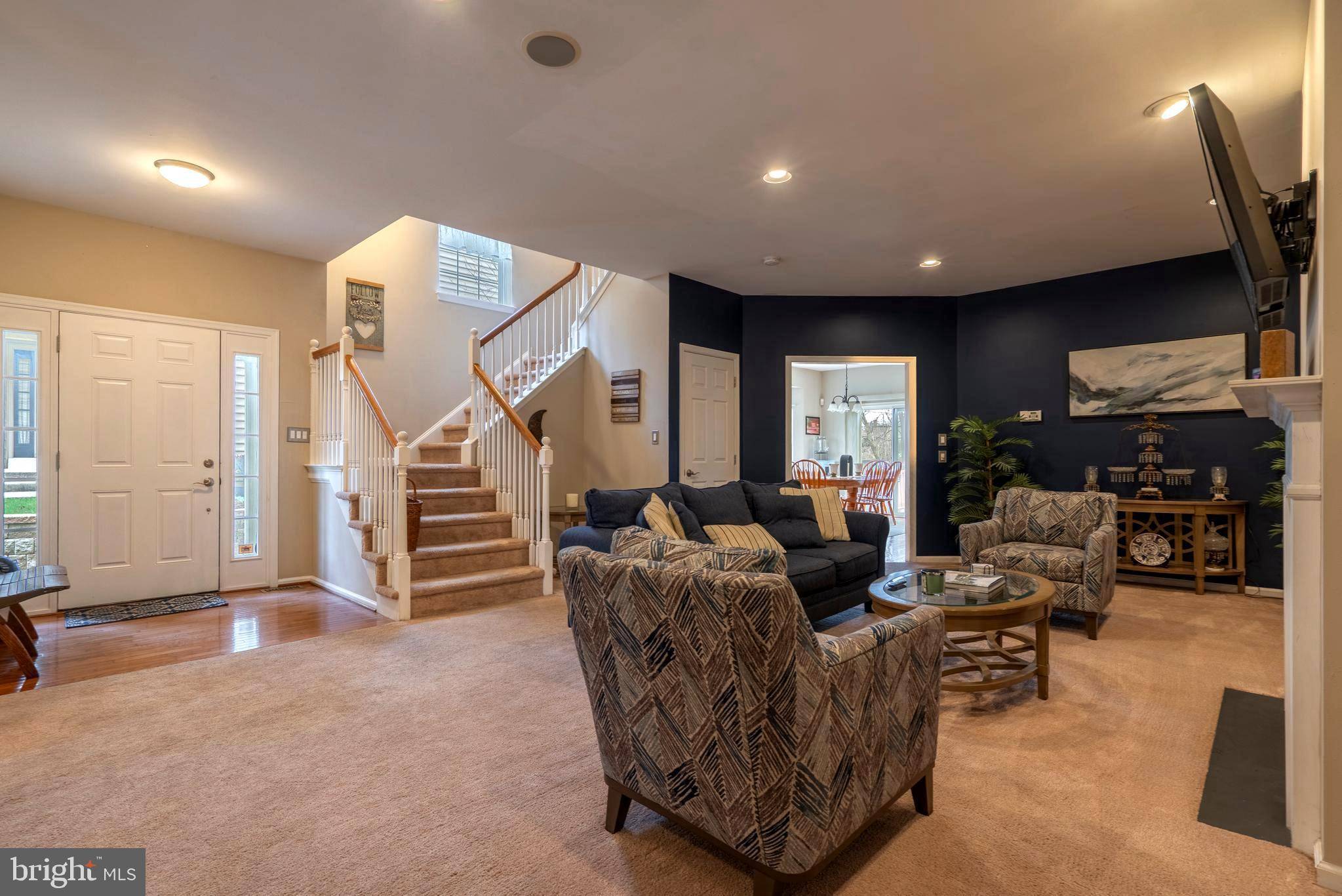 Colmar, PA 18915,93 ARBOR CIR