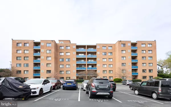 Arlington, VA 22201,1931 N CLEVELAND ST #602