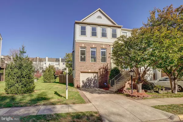 47616 WATKINS ISLAND SQ, Sterling, VA 20165