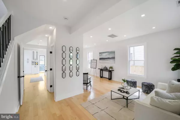 Washington, DC 20018,3309 22ND ST NE