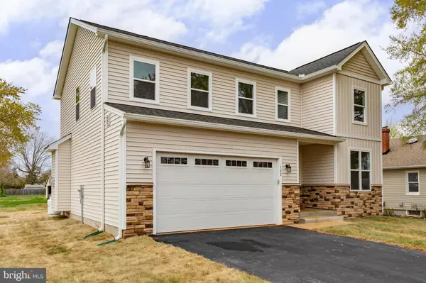 Fredericksburg, VA 22405,102 GREENWAY ST