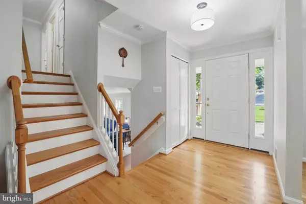 Vienna, VA 22182,8513 QUAINT LN