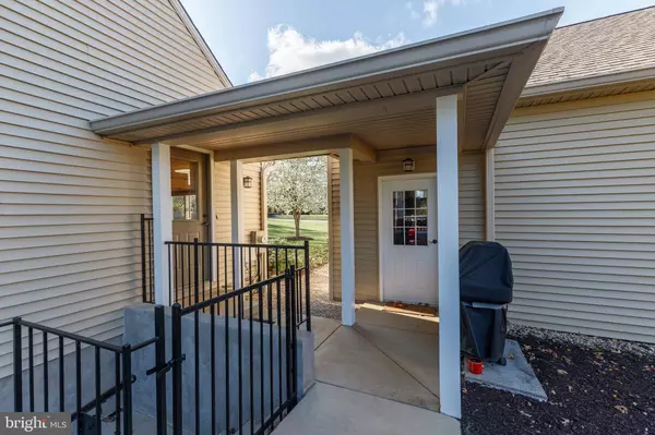 Reisterstown, MD 21136,2409 CRESTNOLL RD