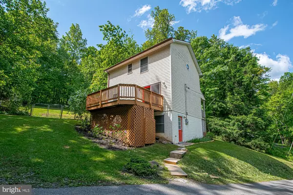 Linden, VA 22642,302 PARKSIDE RD