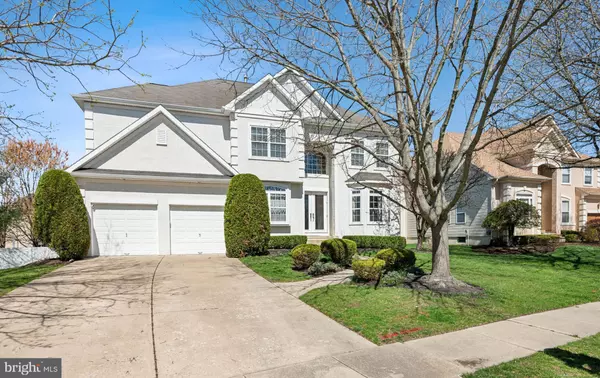 Cherry Hill, NJ 08003,2 EQUESTRIAN LN