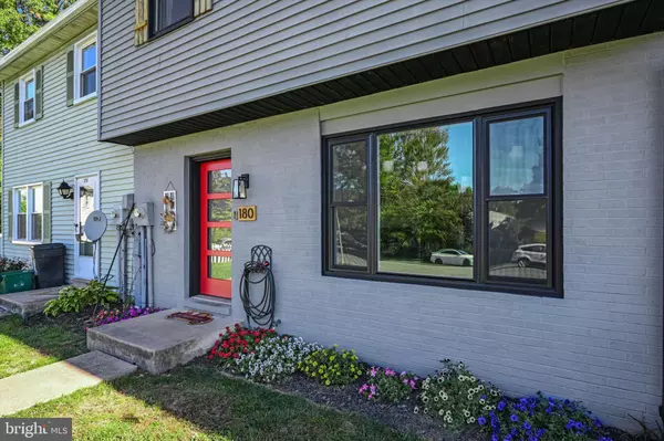 Ephrata, PA 17522,180 GREGG CIR