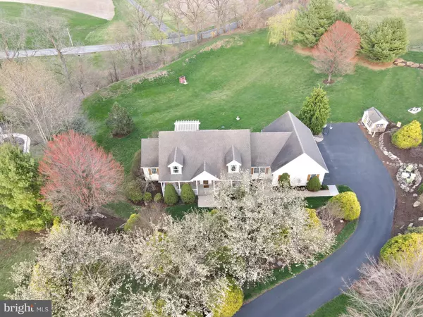 112 STEEPLE DR, Robesonia, PA 19551