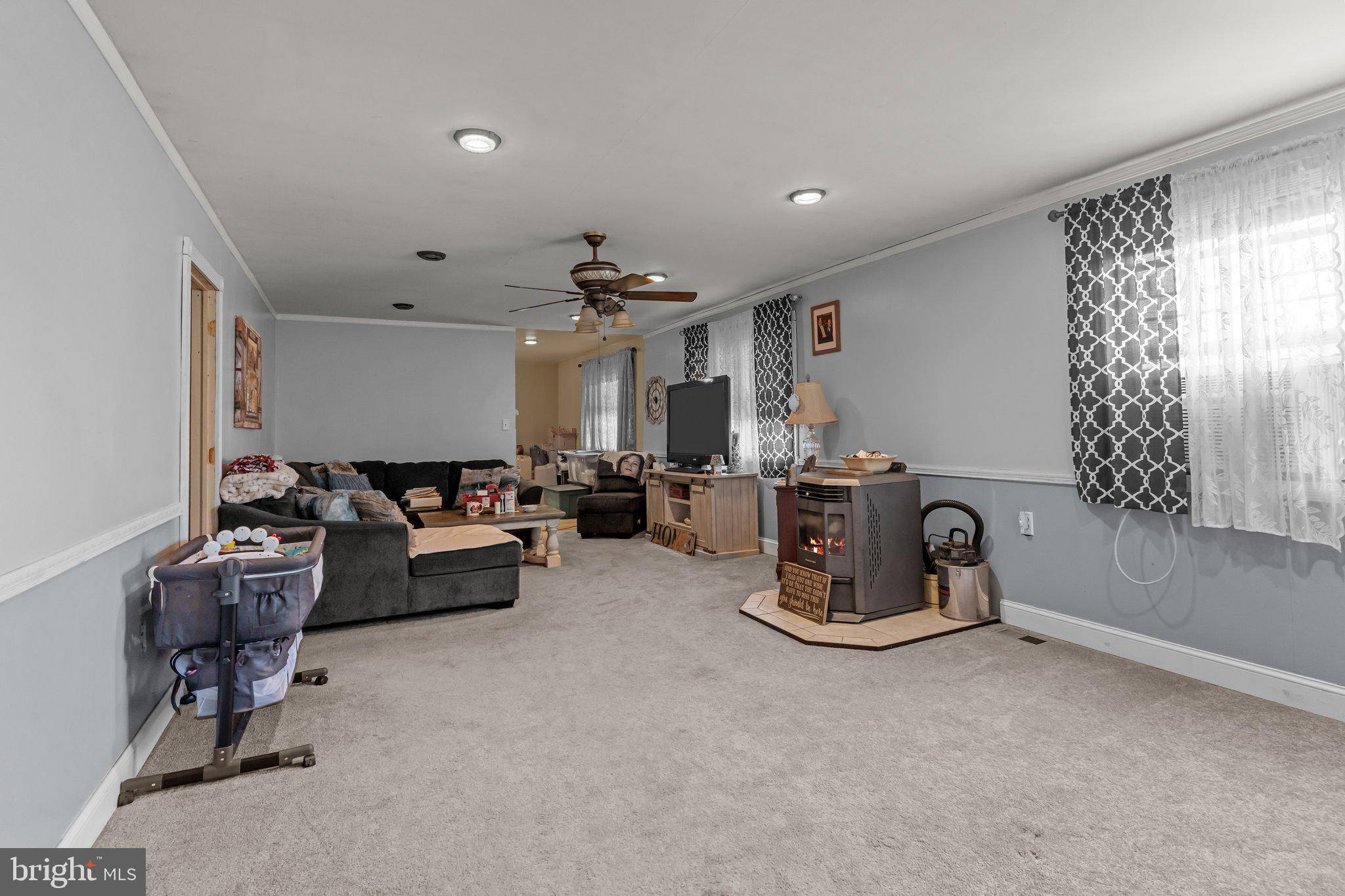 Fairless Hills, PA 19030,670 LINCOLN HWY