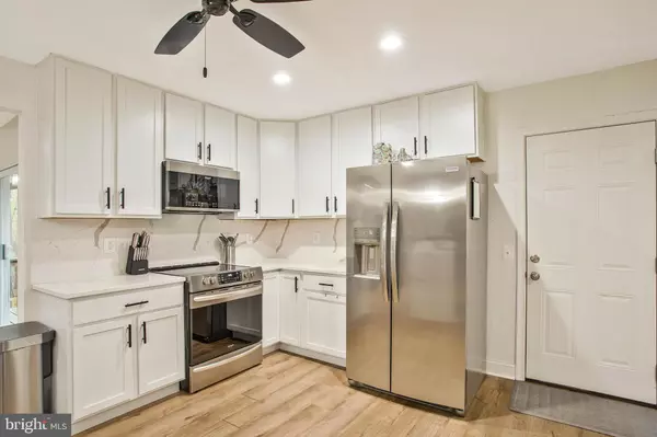 Owings, MD 20736,6911 ASH CT