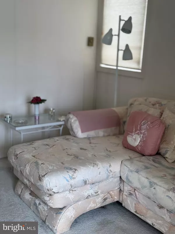 9507 PACIFIC AVE #22, Margate City, NJ 08402