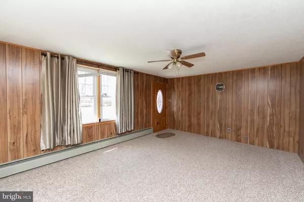 Runnemede, NJ 08078,148 PINE AVE