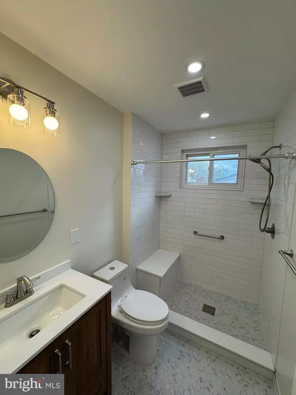 Rockville, MD 20852,11325 SCHUYLKILL RD