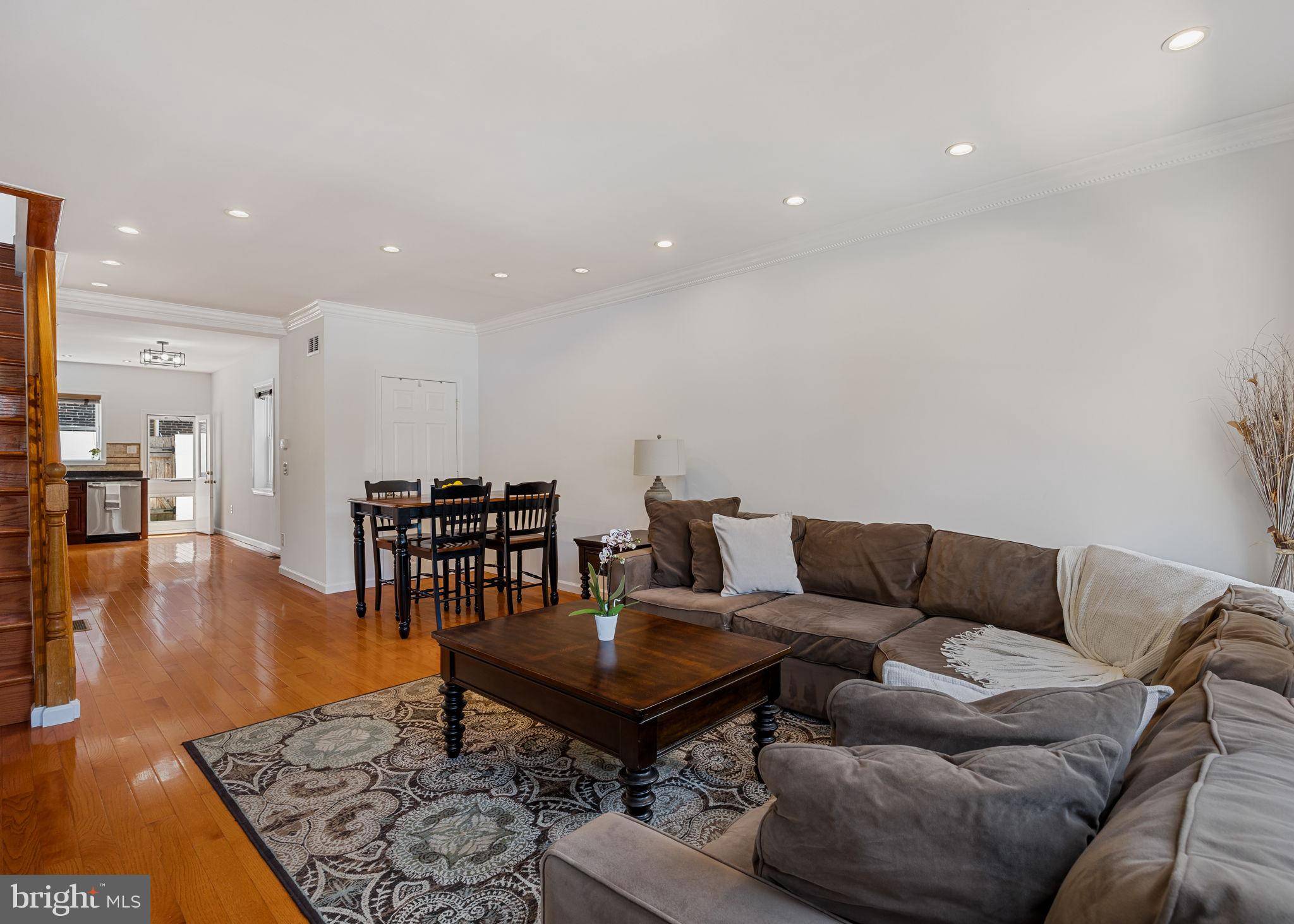 Philadelphia, PA 19103,2602 PINE ST
