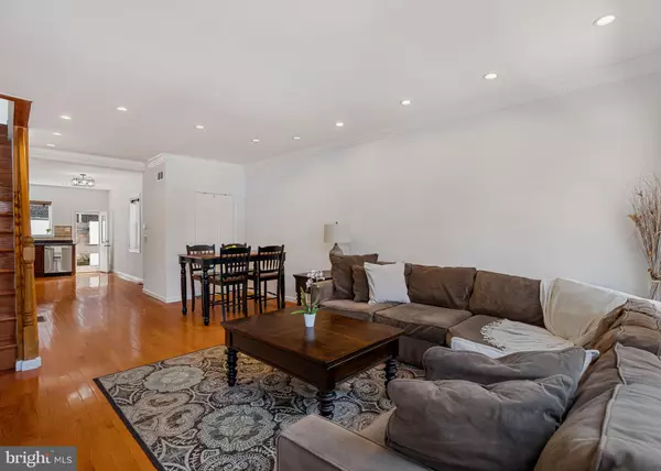 Philadelphia, PA 19103,2602 PINE ST