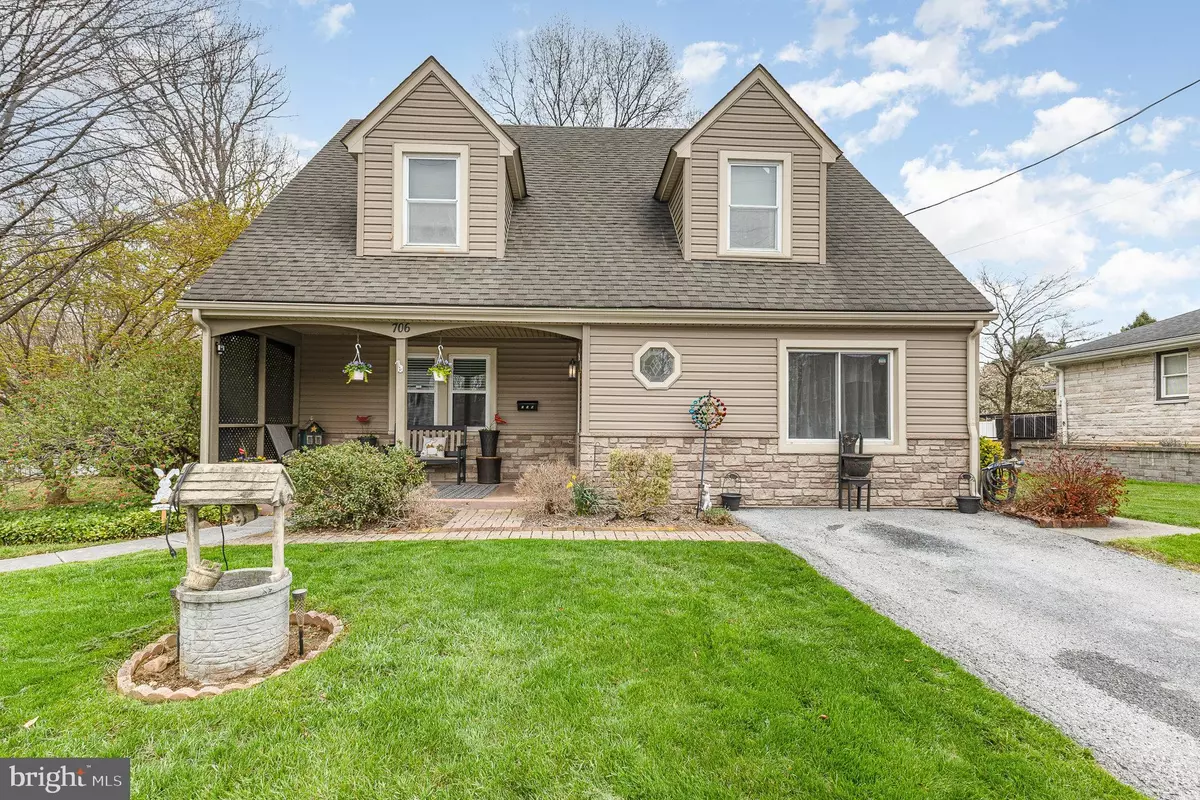 Lebanon, PA 17042,706 SMITH AVE