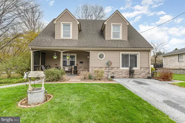 706 SMITH AVE, Lebanon, PA 17042