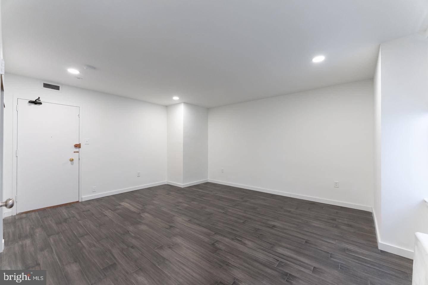 Philadelphia, PA 19103,135 S 19TH ST #801