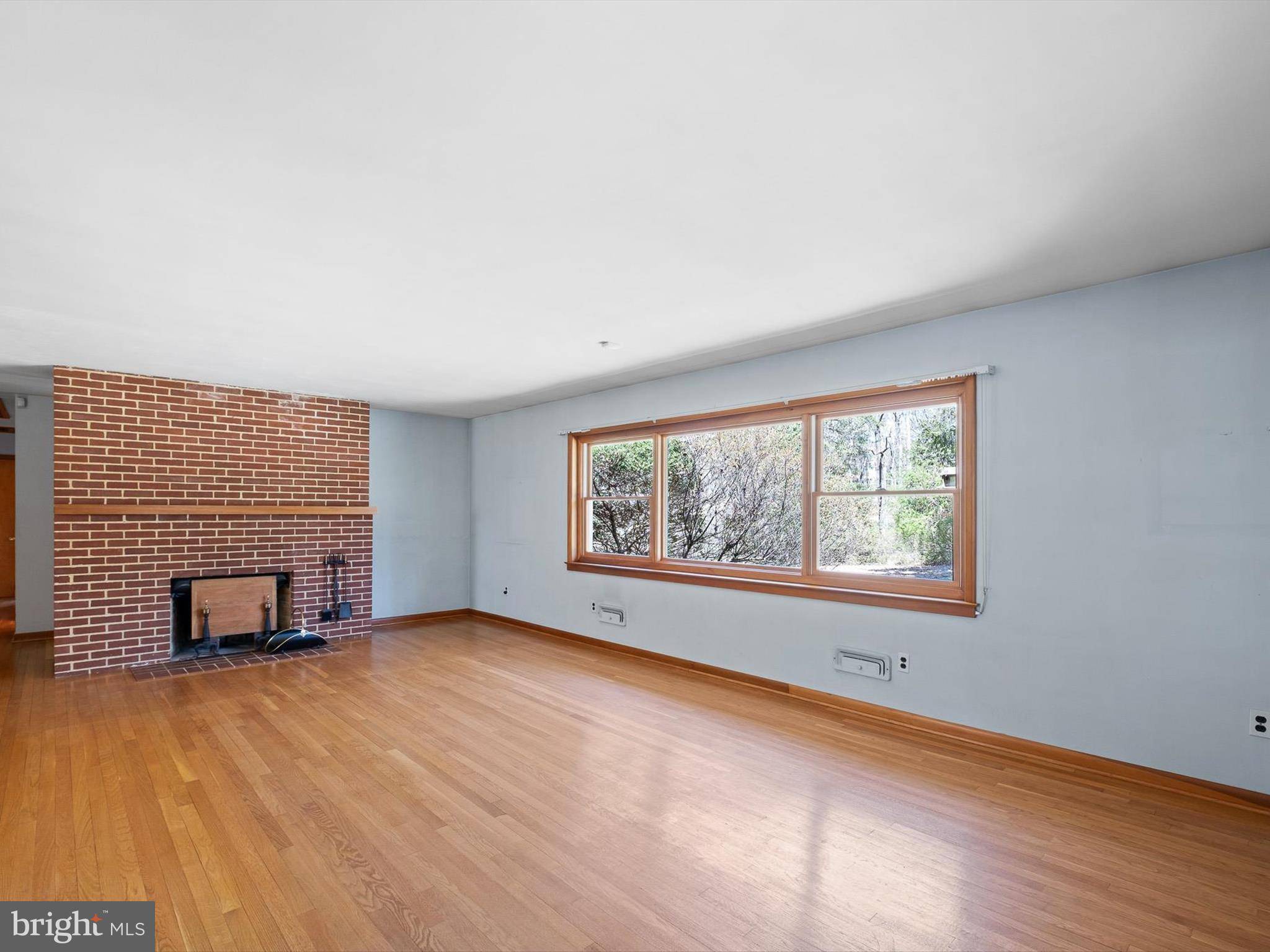 Hockessin, DE 19707,870 OLD PUBLIC RD
