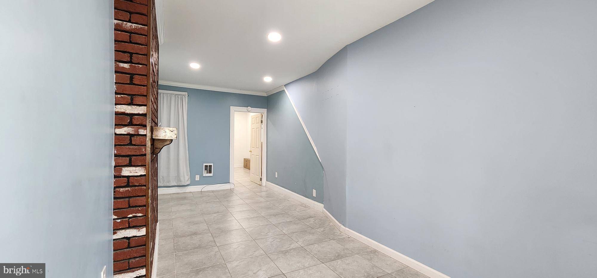 Reading, PA 19602,423 S 11TH ST