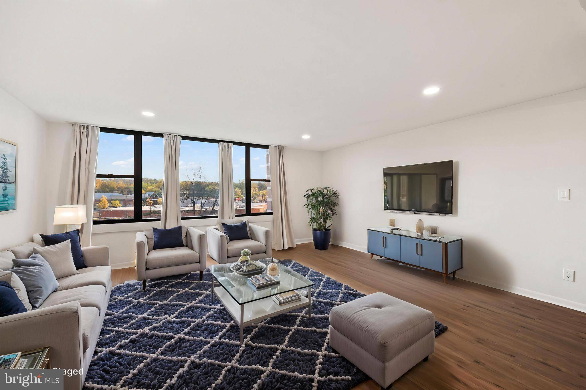 4600 DUKE ST #723, Alexandria, VA 22304