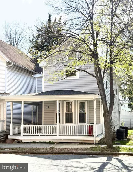 34 N GOVERNORS AVE, Dover, DE 19904