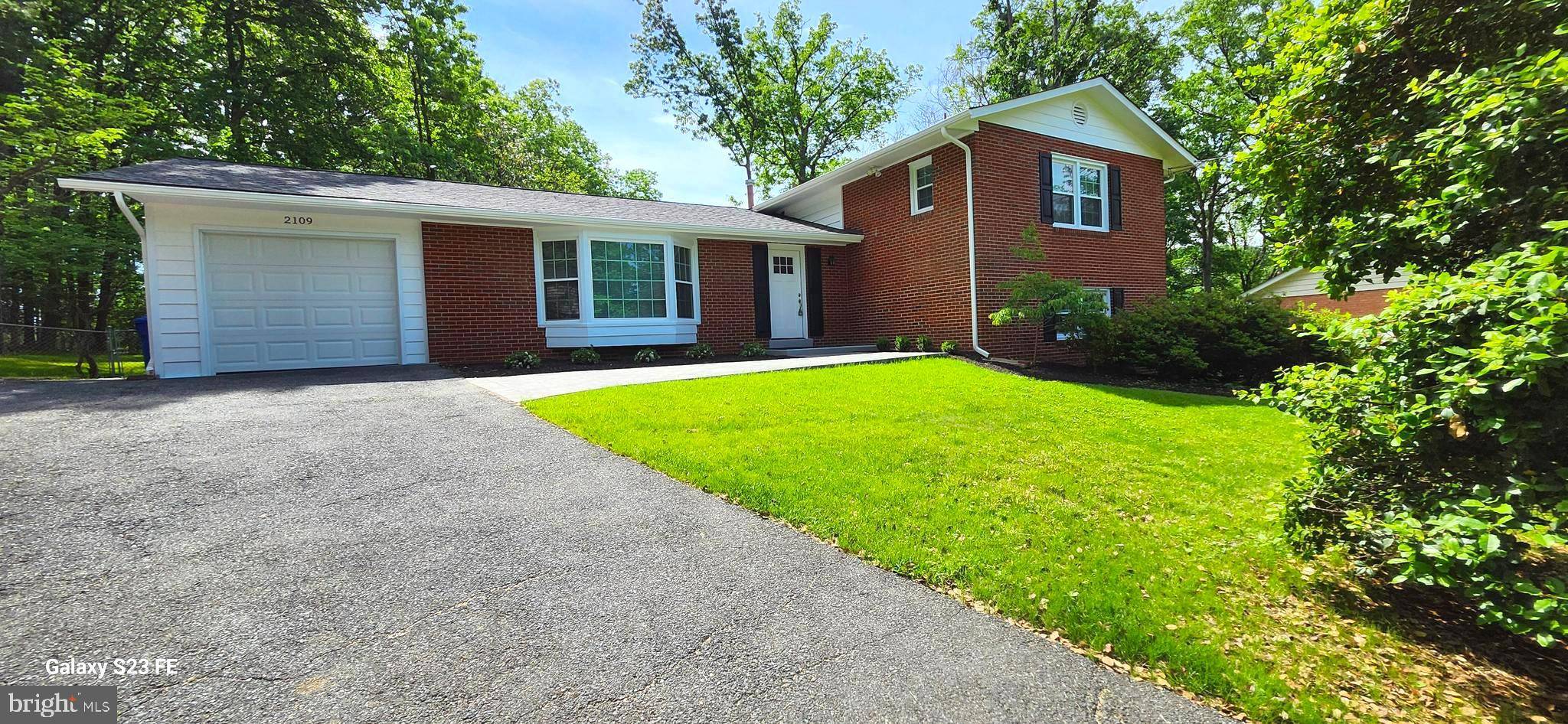 2109 GATEWOOD PL, Silver Spring, MD 20903