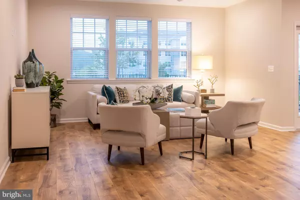 Clarksburg, MD 20871,13240 PETREL ST #106