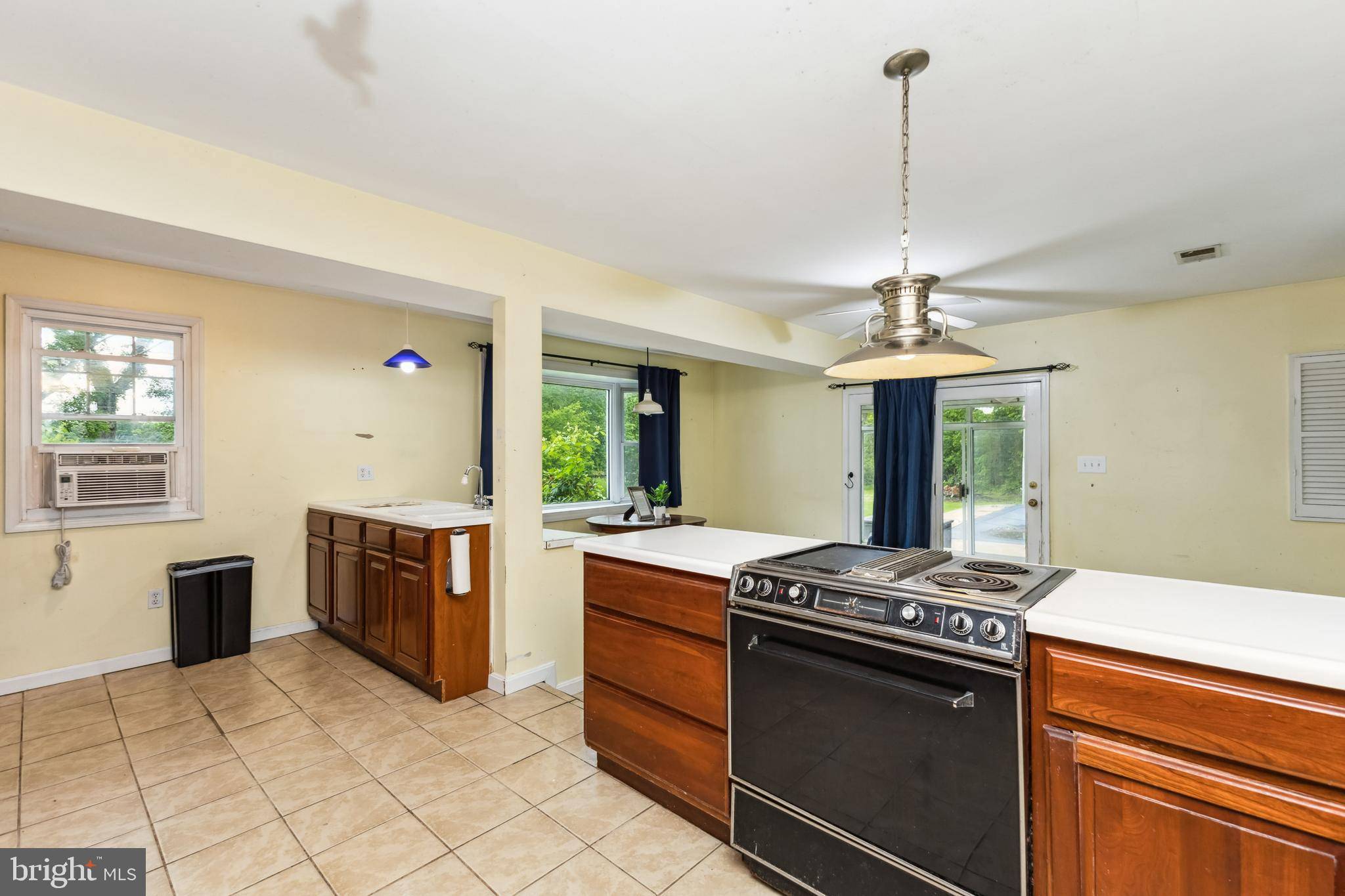 Newburg, MD 20664,13700 WAVERLY POINT RD