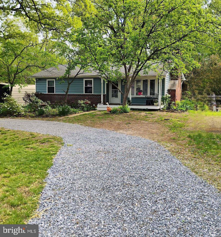 7885 ELIZABETH RD, Pasadena, MD 21122