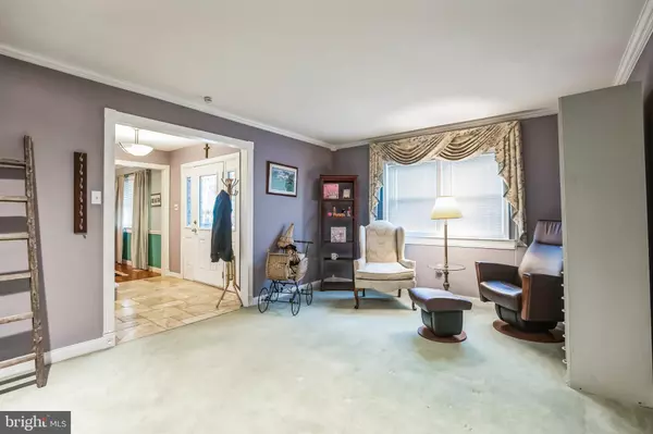 Glenside, PA 19038,704 VANCE DR