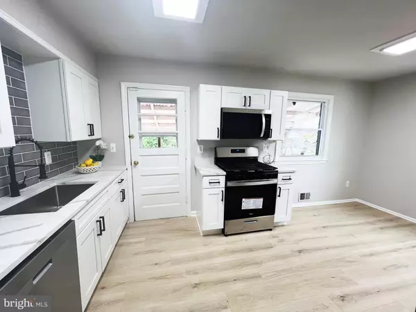 Hyattsville, MD 20784,8411 CATHEDRAL AVE