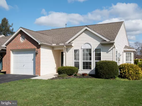 8 TUNBRIDGE LN,  Carlisle,  PA 17015