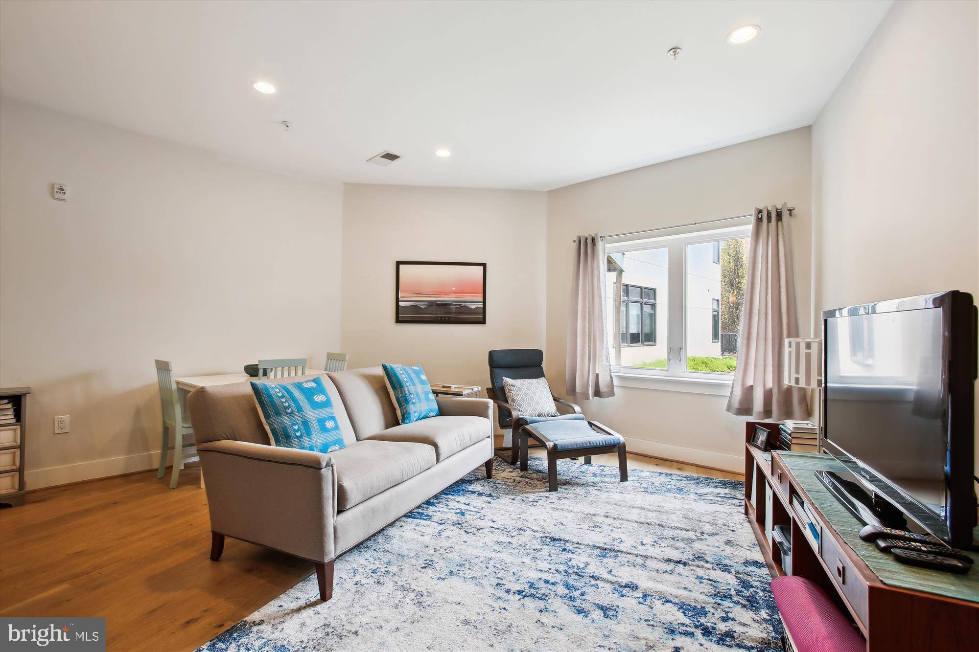 Washington, DC 20009,3035 15TH ST NW #102