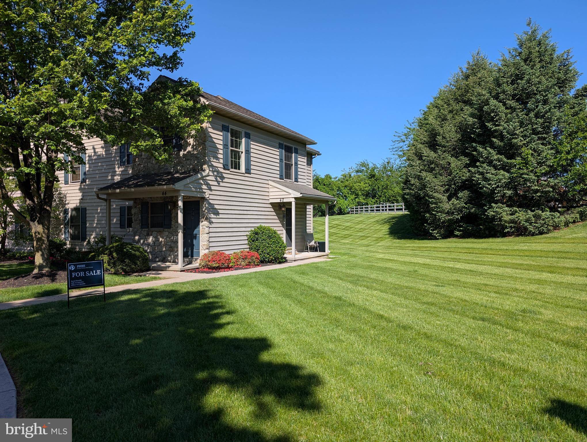 Lancaster, PA 17602,42 MIDWAY FARMS LN