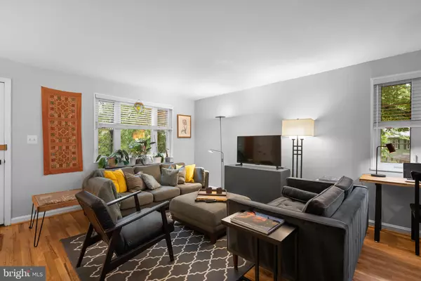 Silver Spring, MD 20910,9830 HOLLOW GLEN PL