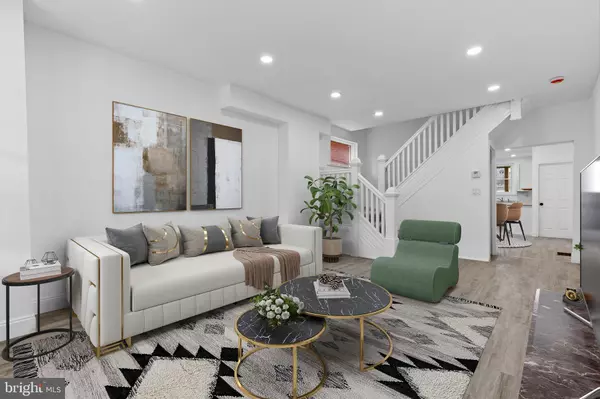 Harrisburg, PA 17110,2216 N 4TH ST