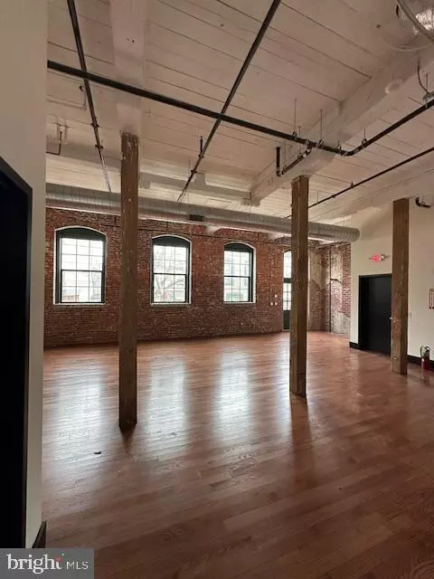 Philadelphia, PA 19122,1801-3 N HOWARD ST