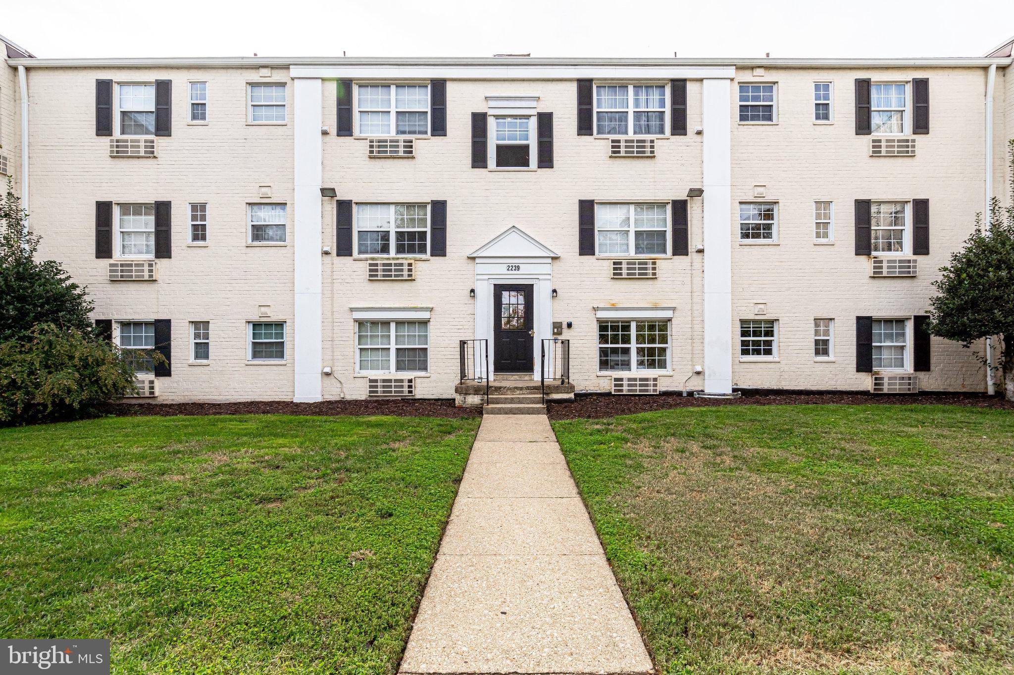 2239 FARRINGTON AVE #05-304, Alexandria, VA 22303