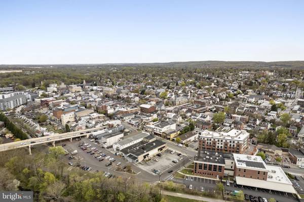 Phoenixville, PA 19460,916 ANVIL CT