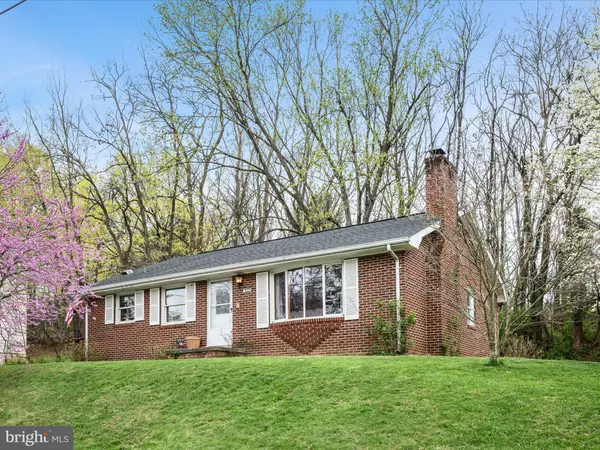 502 VISCOSE AVE, Front Royal, VA 22630