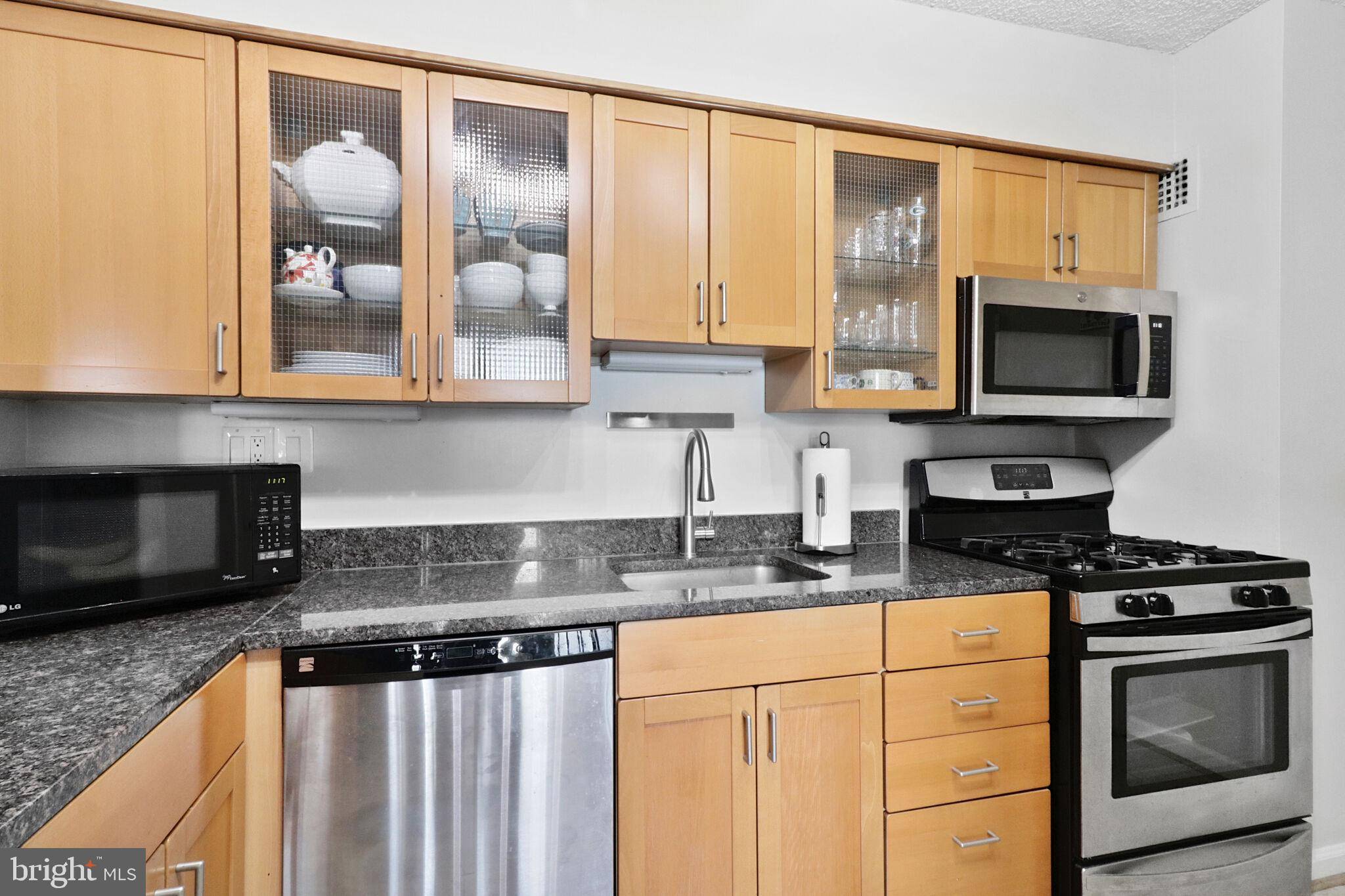 Alexandria, VA 22302,1225 MARTHA CUSTIS DR #720