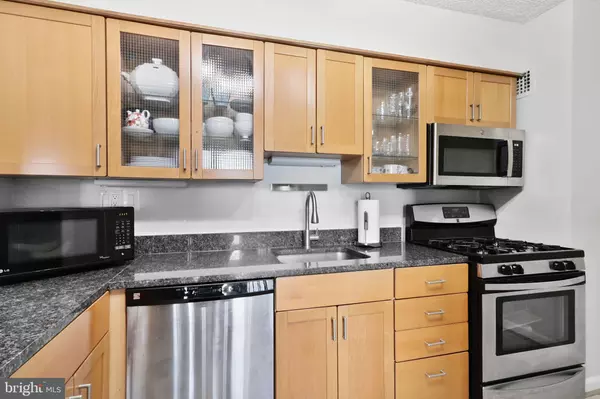 Alexandria, VA 22302,1225 MARTHA CUSTIS DR #720