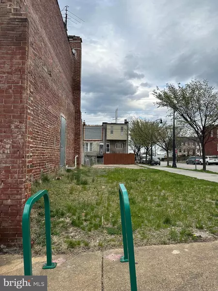 2263 SIDNEY AVE, Baltimore, MD 21230
