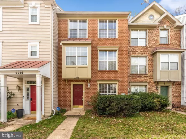 2242 COMMISSARY CIR, Odenton, MD 21113
