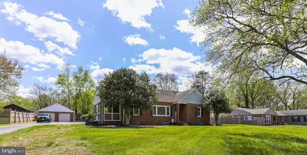 Temple Hills, MD 20748,5009 HENDERSON RD