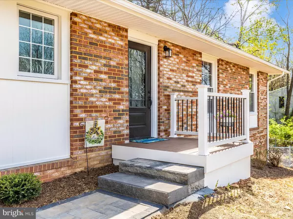 Mount Airy, MD 21771,5835 WOODVILLE